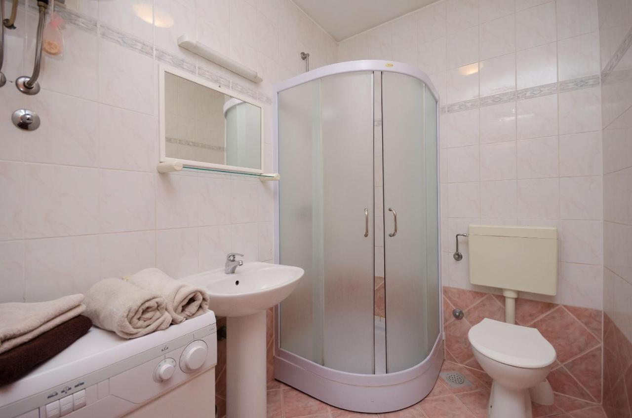 Apartments Snjezana Нови Винодолски Екстериор снимка