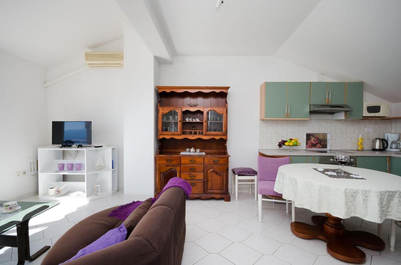 Apartments Snjezana Нови Винодолски Екстериор снимка
