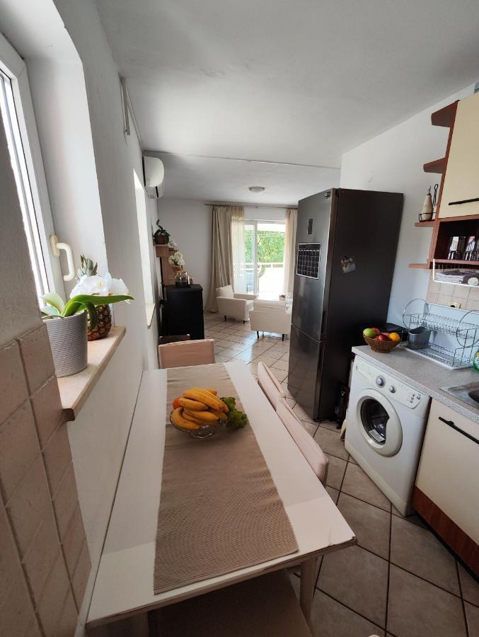 Apartments Snjezana Нови Винодолски Екстериор снимка