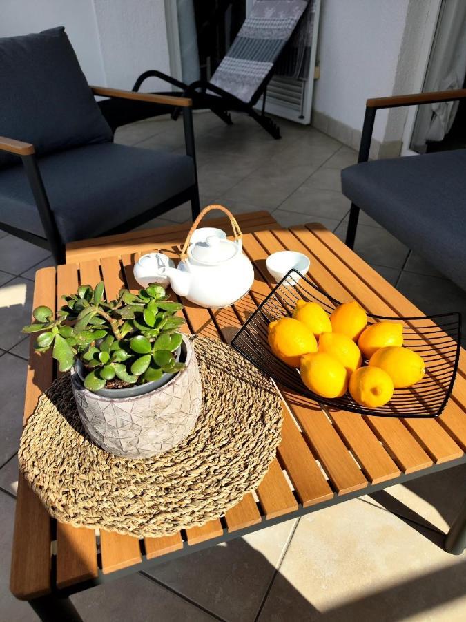 Apartments Snjezana Нови Винодолски Екстериор снимка