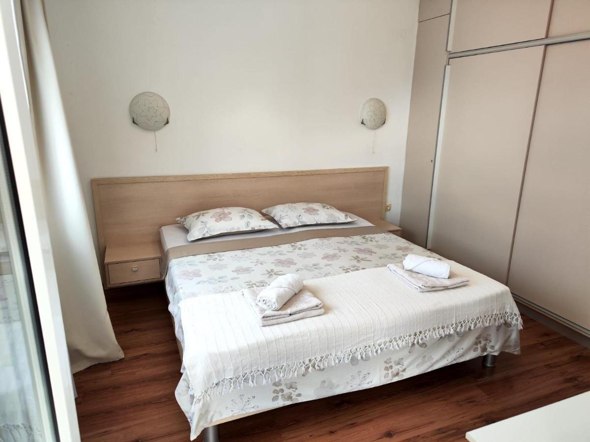 Apartments Snjezana Нови Винодолски Екстериор снимка